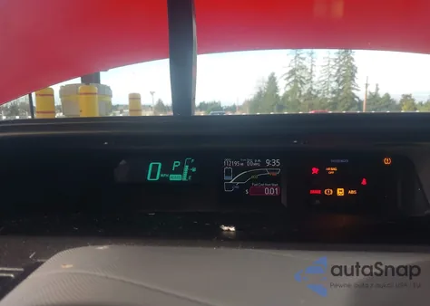 2012 Toyota Prius C Three from USA, damaged, VIN JTDKDTB33C1019002